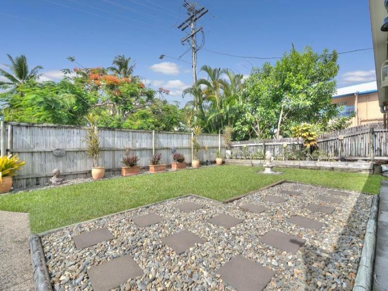1/3 Port Street, Port Douglas QLD 4877