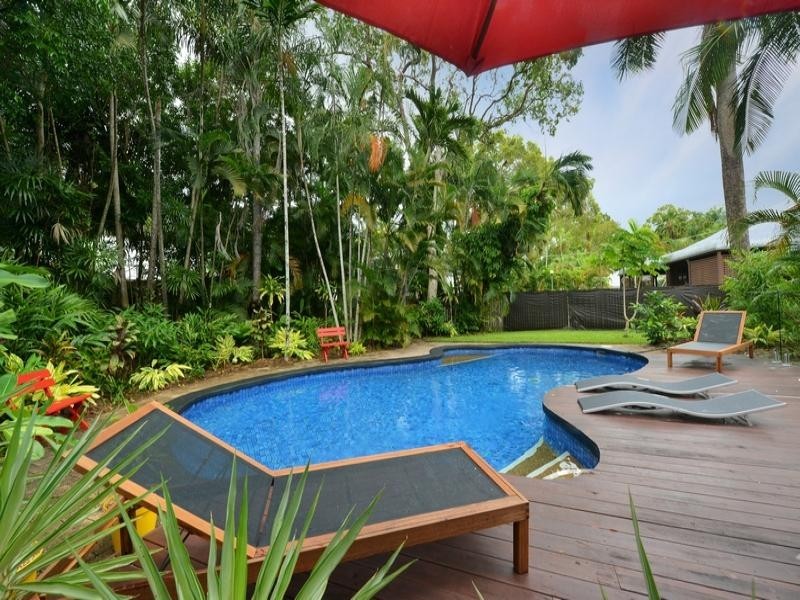 19 Langley Rd, Port Douglas QLD 4877