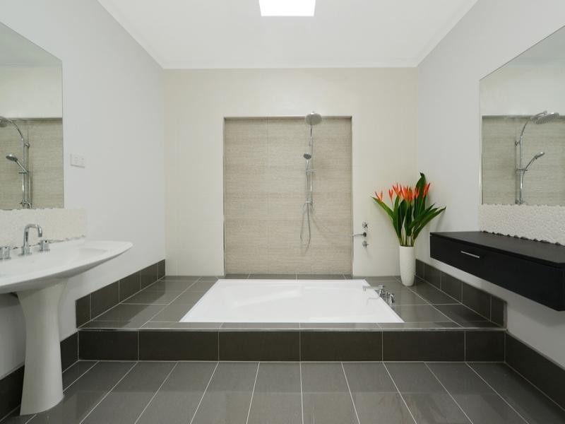 19 Langley Rd, Port Douglas QLD 4877