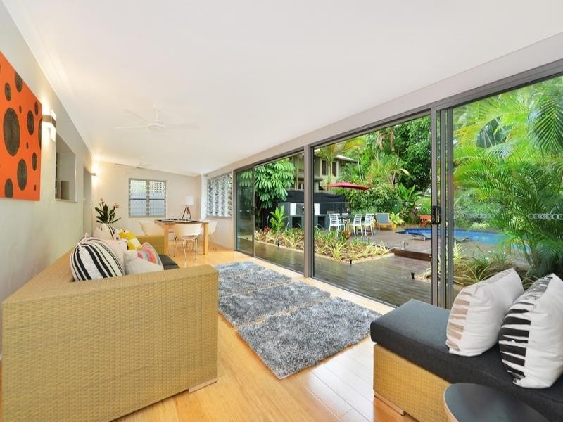 19 Langley Rd, Port Douglas QLD 4877