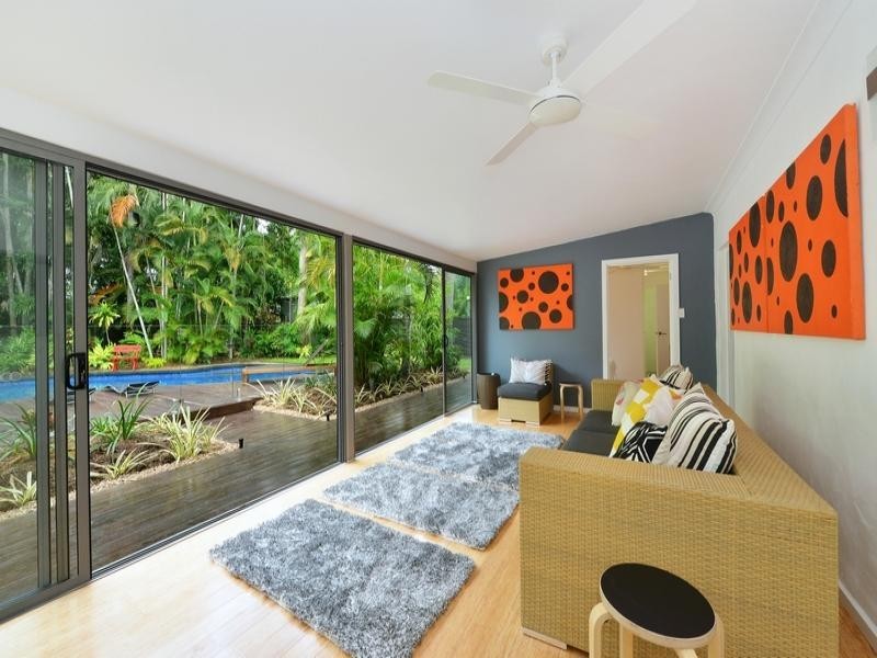 19 Langley Rd, Port Douglas QLD 4877