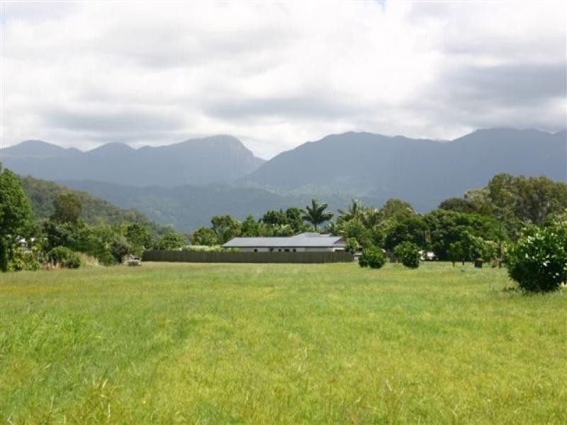 Cooya Beach QLD 4873