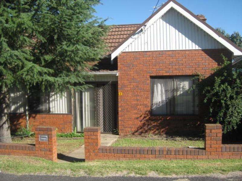 2  Bligh Avenue, Uralla NSW 2358