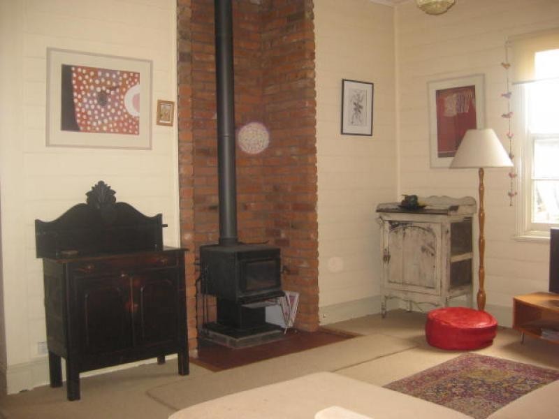 65 Bridge Street, Uralla NSW 2358