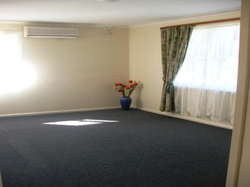 16 Jones Avenue, Armidale NSW 2350