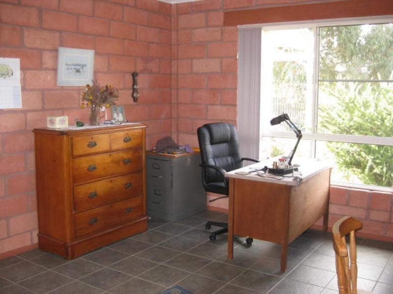 64 John Street, Uralla NSW 2358