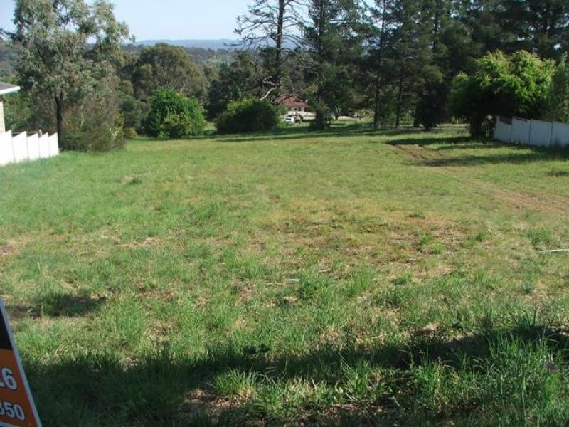 14 Nathaniel Pidgeon Drive, Armidale NSW 2350