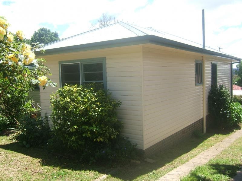 175 Kentucky Street, Armidale NSW 2350