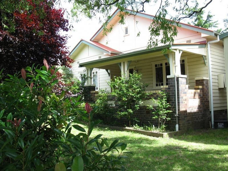5 Wade Avenue, Armidale NSW 2350