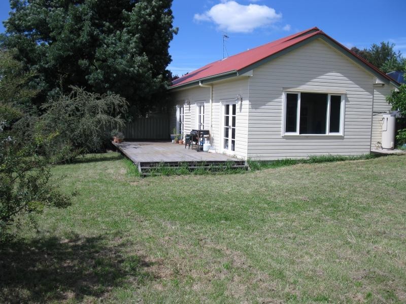 5 Wade Avenue, Armidale NSW 2350