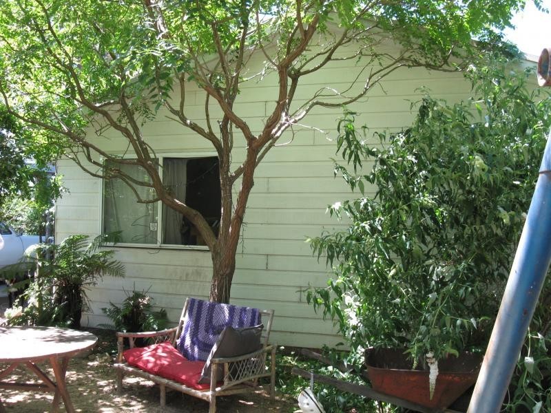 2 McKenzie Street, Uralla NSW 2358