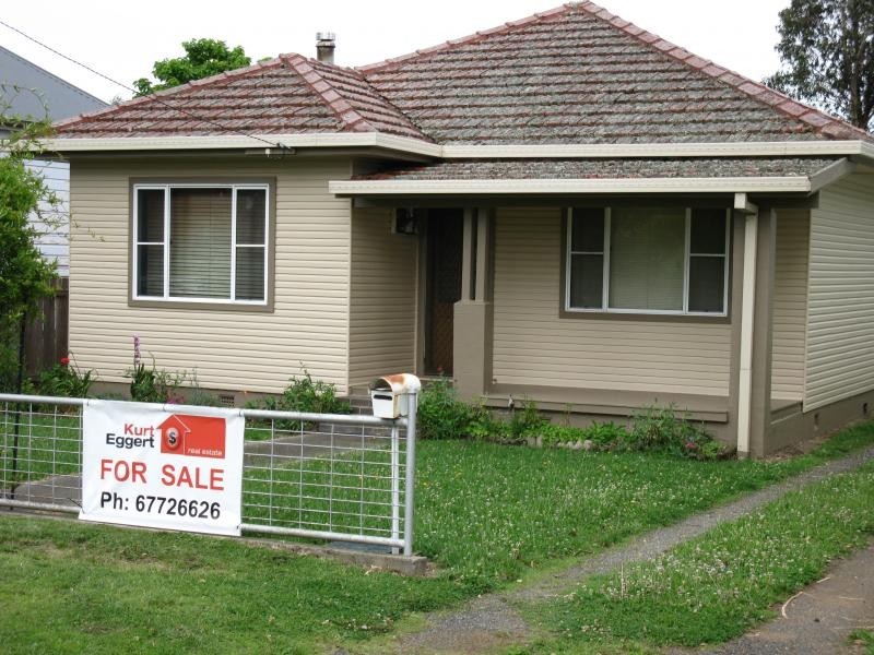 86 Kennedy Street, Armidale NSW 2350