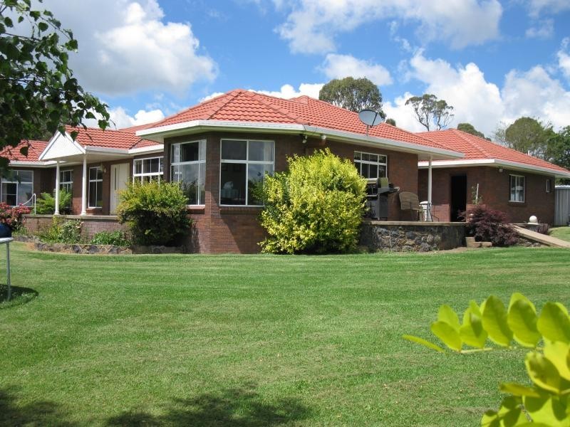 7245 Guyra Road, Guyra NSW 2365