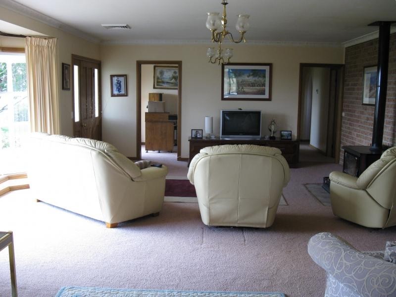 7245 Guyra Road, Guyra NSW 2365