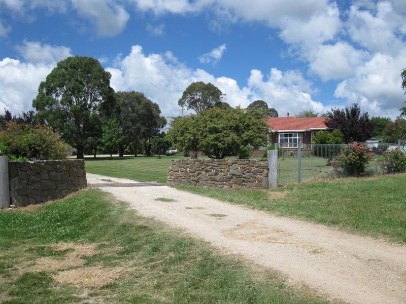 7245 Guyra Road, Guyra NSW 2365