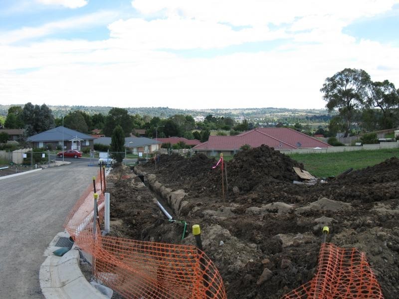 Grandview Crescent, Armidale NSW 2350