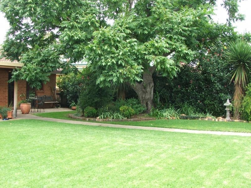 96 Butler Street, Armidale NSW 2350