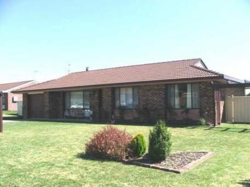 7 Conningdale Crescent, Armidale NSW 2350