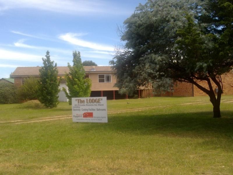 60 Claude Street, Armidale NSW 2350