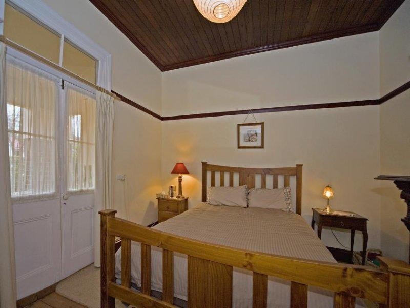 159 Mossman Street, Armidale NSW 2350
