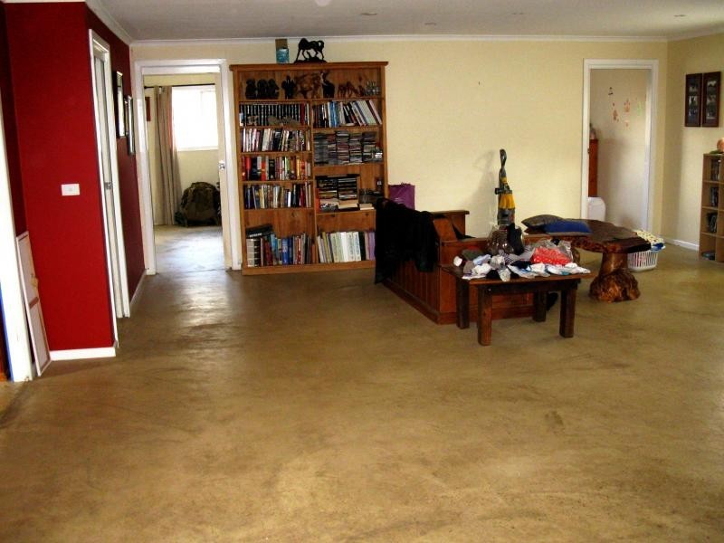 11 Kendall Road, Armidale NSW 2350