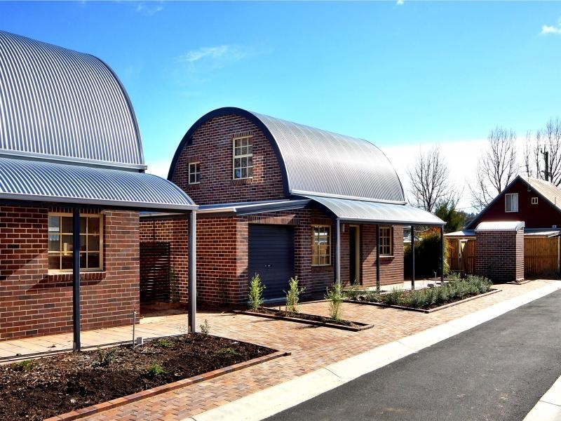 8/6 Eliza lane, Armidale NSW 2350