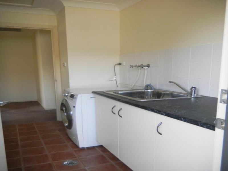 14 Rusden Court, Armidale NSW 2350