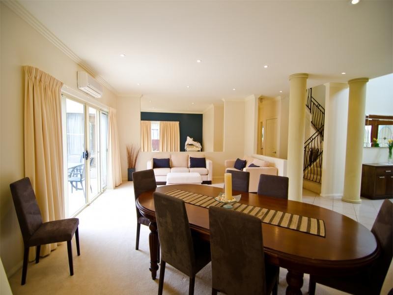 27 The Boulevarde, Armidale NSW 2350