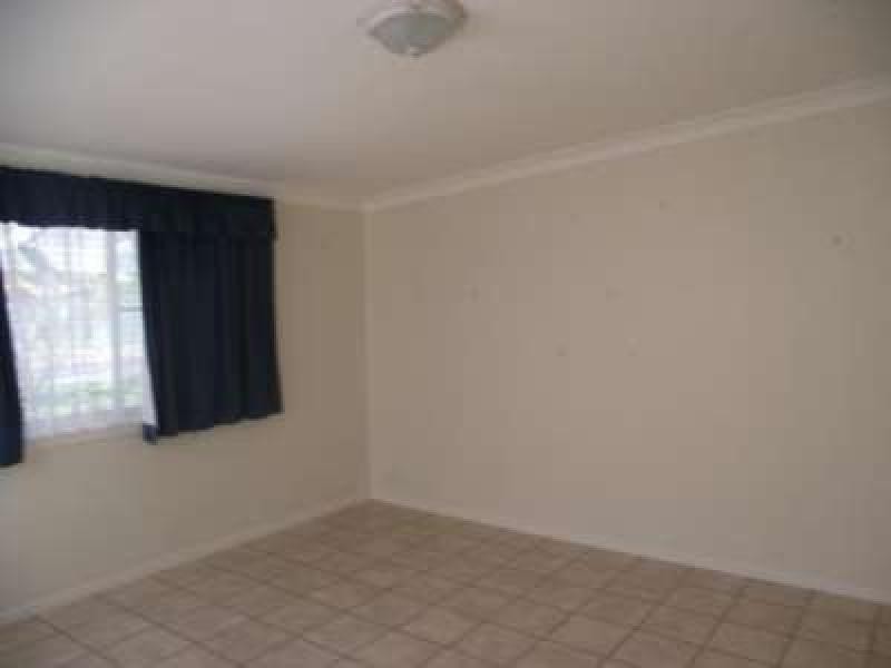 17 Bligh Avenue, Uralla NSW 2358