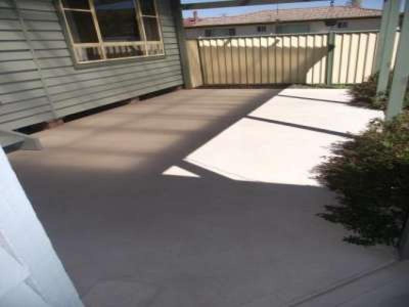 17 Bligh Avenue, Uralla NSW 2358