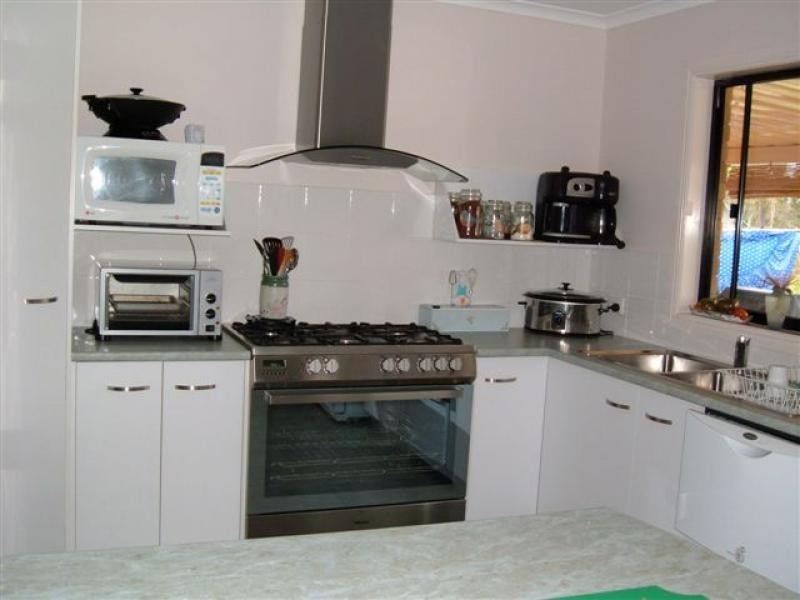 Yalla Lane, Redridge QLD 4660