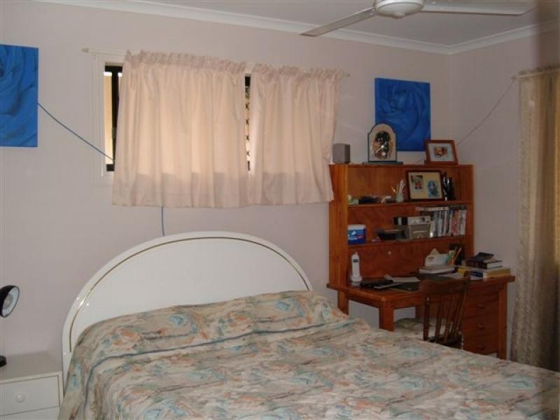 Yalla Lane, Redridge QLD 4660