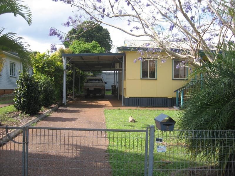 5 Gee Street, Childers QLD 4660