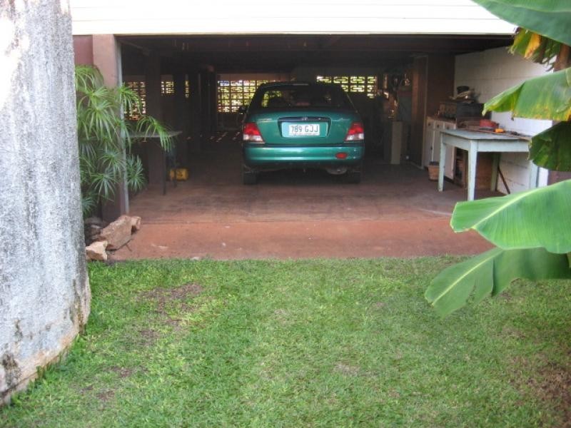 9 west st, Childers QLD 4660