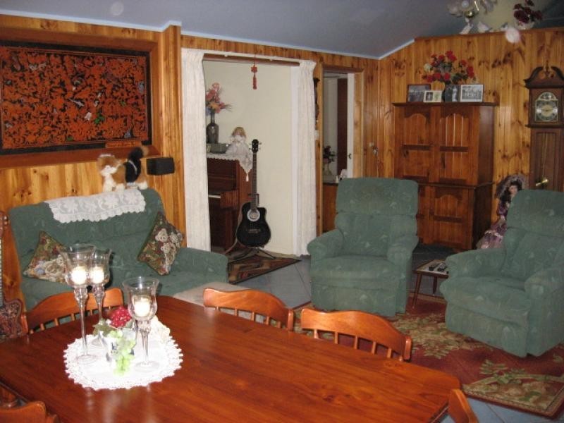 11 Redridge Crescent, Redridge QLD 4660