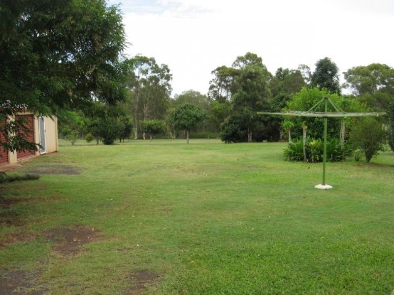 11 Redridge Crescent, Redridge QLD 4660