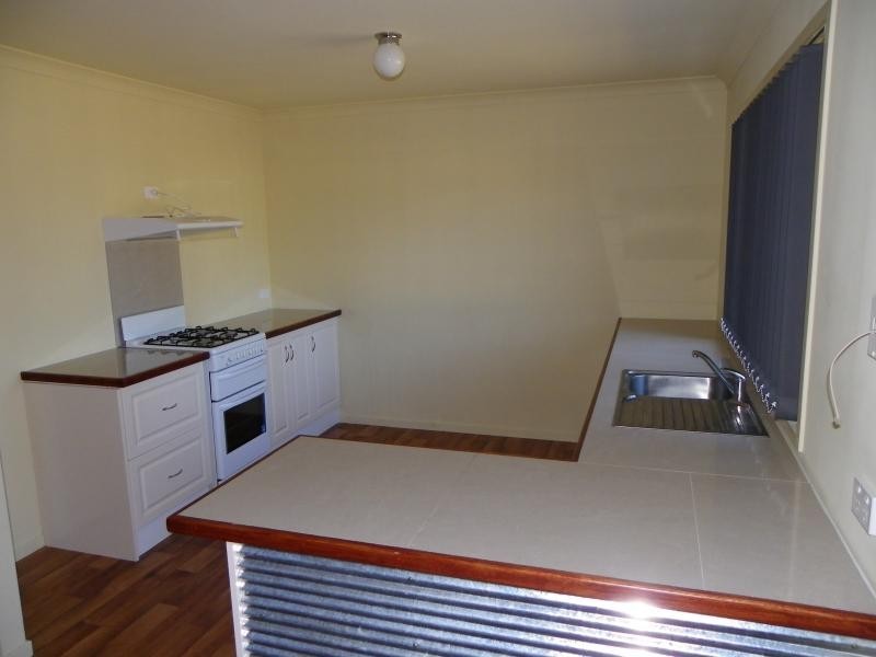 10 Wallace, Apple Tree Creek QLD 4660