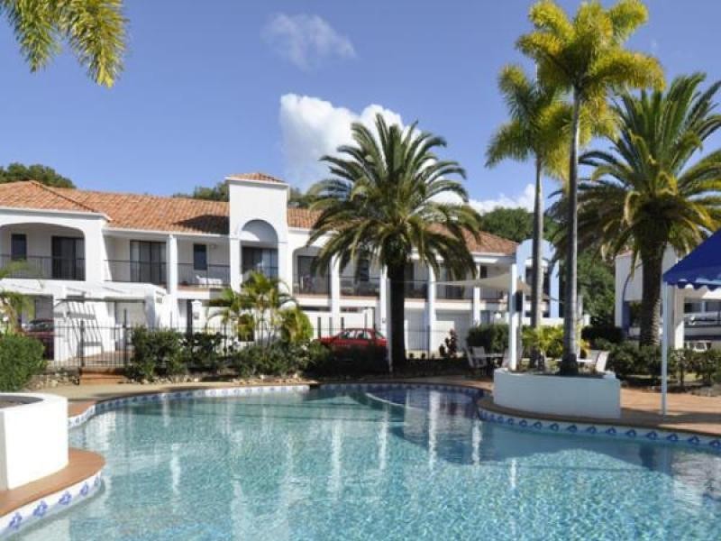 2214 Gold Coast Highway, Mermaid Waters QLD 4218