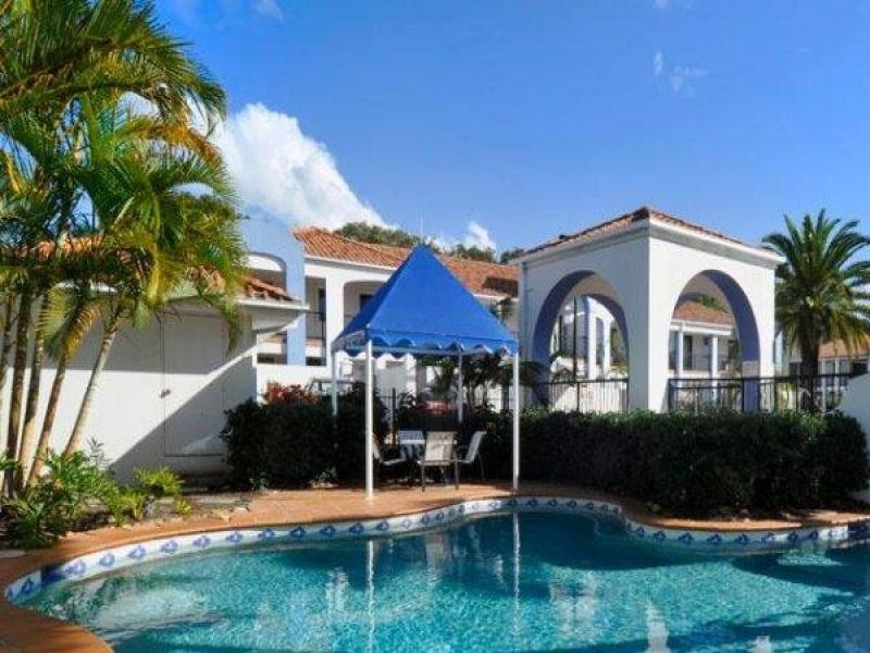 2214 GOLD COAST HIGHWAY, Mermaid Beach QLD 4218