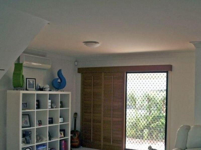 2214 GOLD COAST HIGHWAY, Mermaid Beach QLD 4218