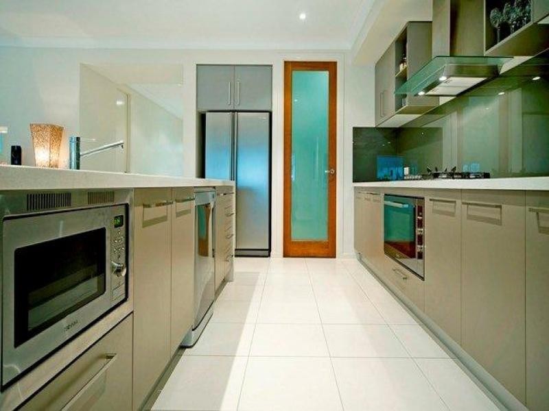 103 Compass Drive, Biggera Waters QLD 4216