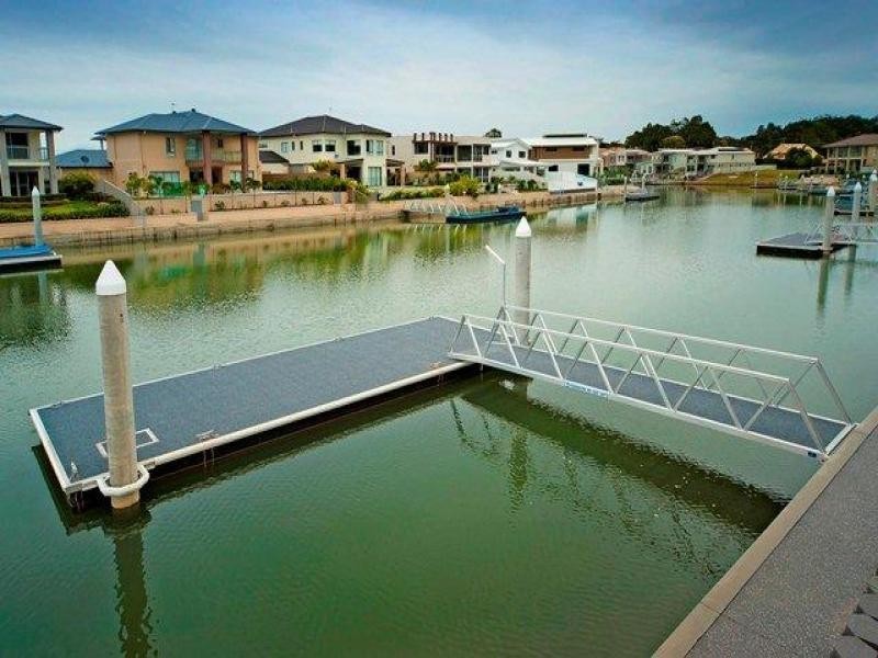 103 Compass Drive, Biggera Waters QLD 4216