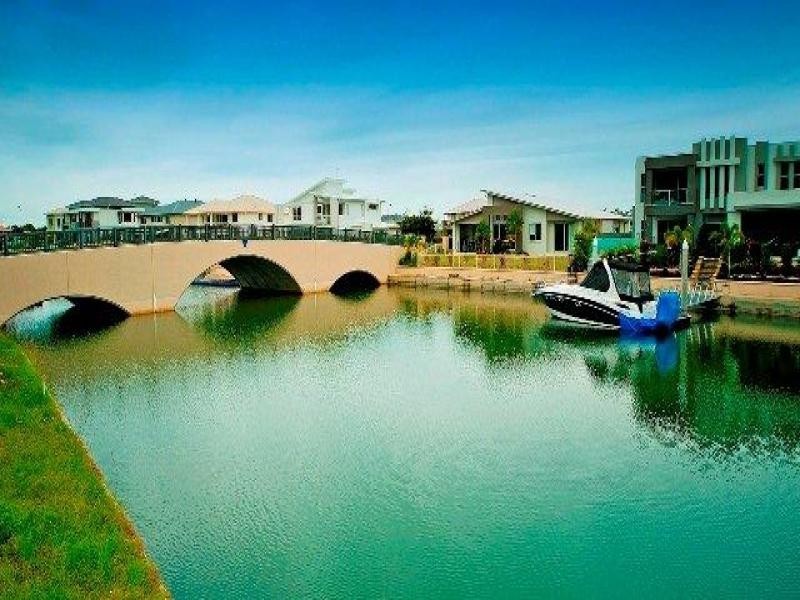 103 Compass Drive, Biggera Waters QLD 4216