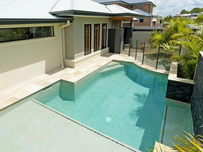 103 Compass Drive, Biggera Waters QLD 4216
