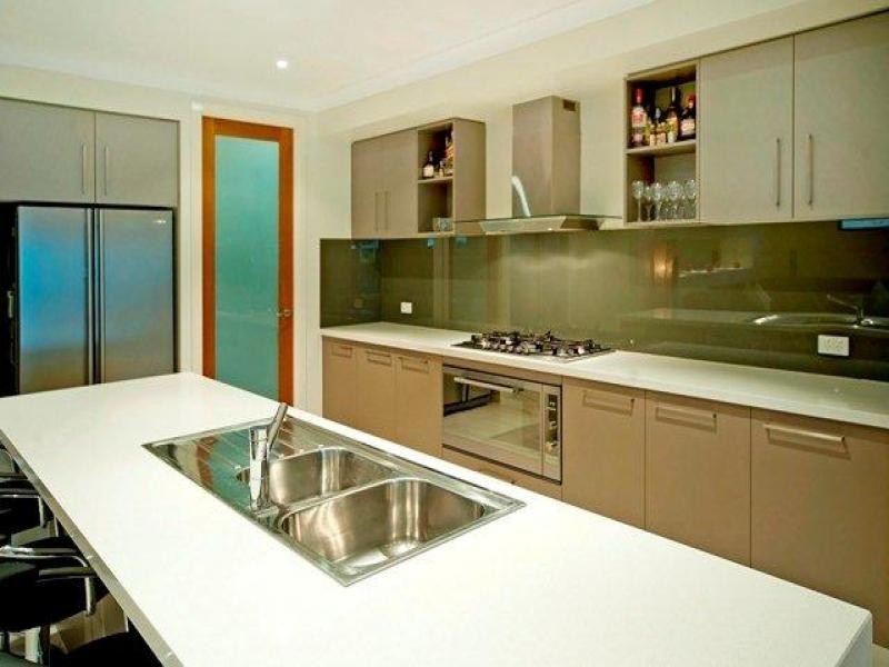 103 Compass Drive, Biggera Waters QLD 4216