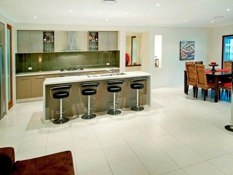 103 Compass Drive, Biggera Waters QLD 4216