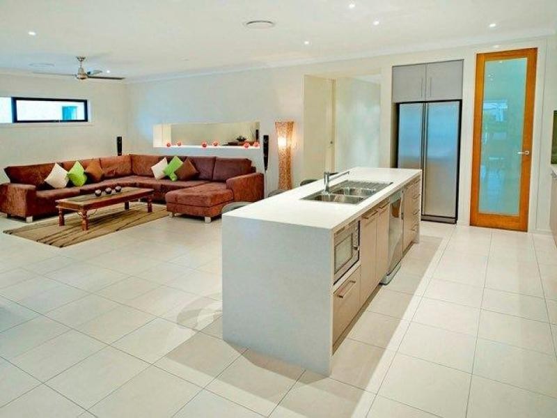 103 Compass Drive, Biggera Waters QLD 4216