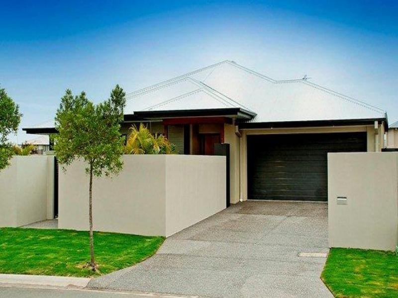 103 Compass Drive, Biggera Waters QLD 4216