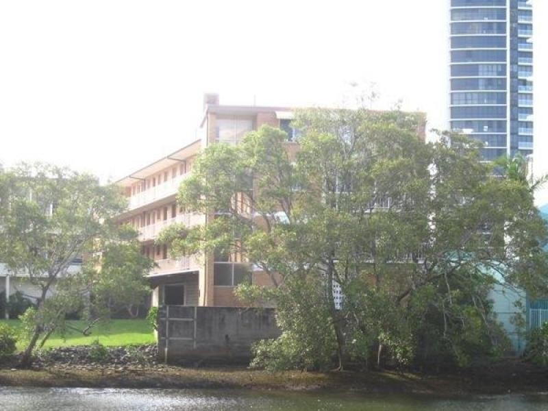 2/59A Peninsular Drive, Surfers Paradise QLD 4217