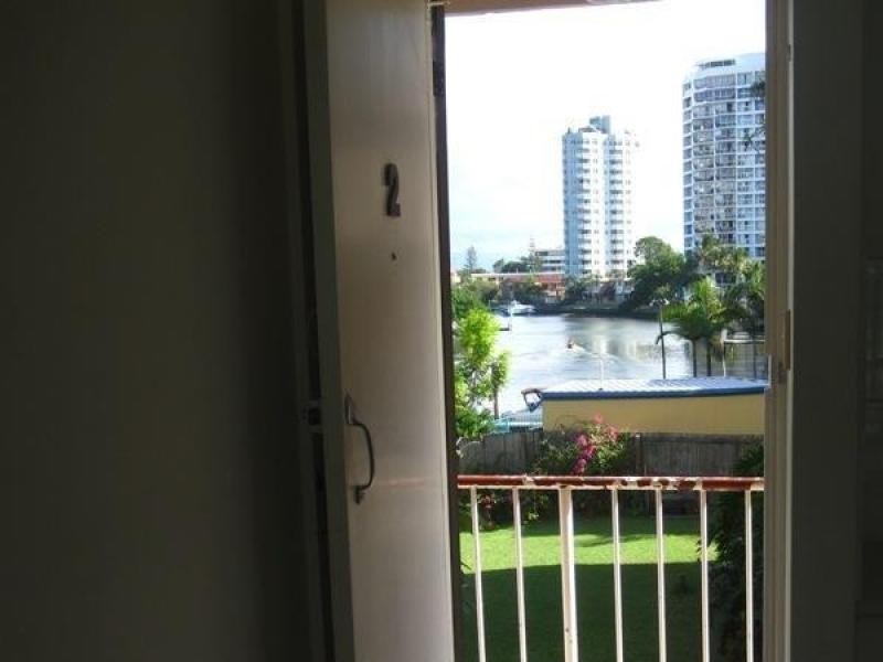 2/59A Peninsular Drive, Surfers Paradise QLD 4217